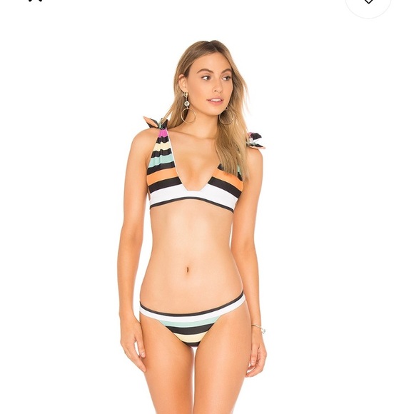 NWT Lovers + Friends Take Me Away Bikini - Picture 1 of 7